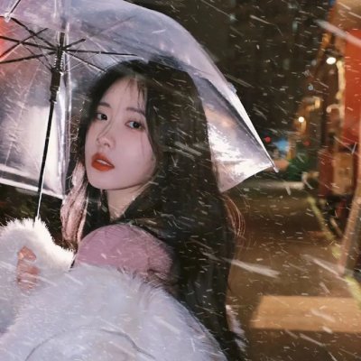 当扎卡里比弗来到小镇
